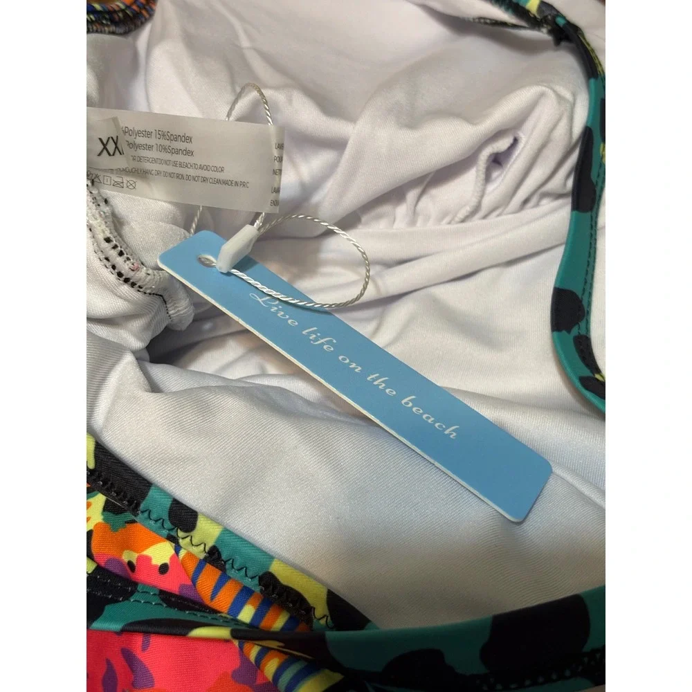 Live Life on the Beach One Piece Swimsuit Womens L- XL‎ Multicolor Floral New